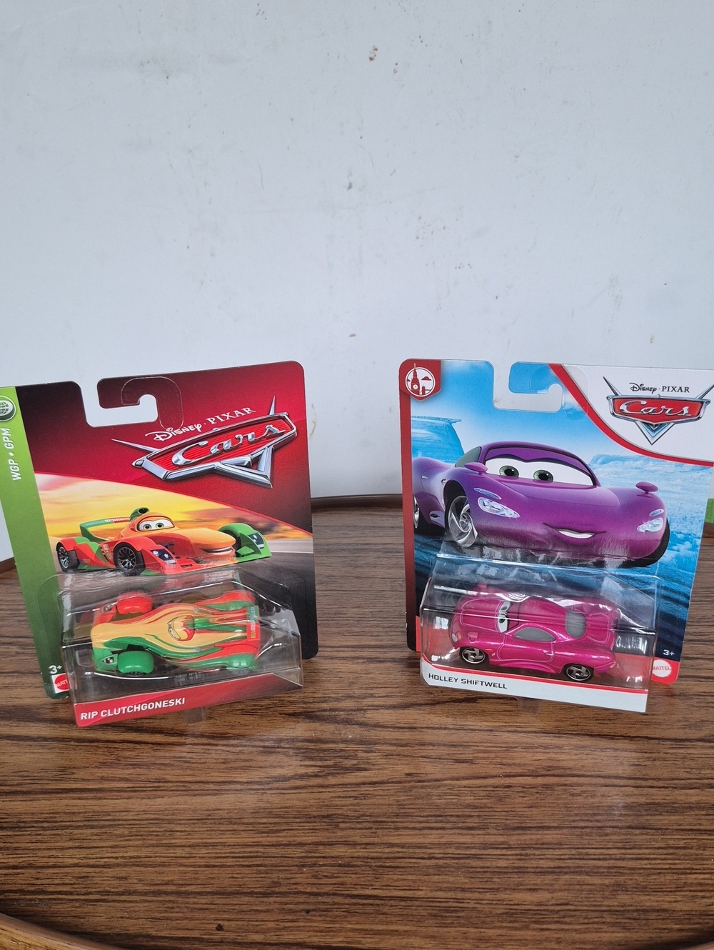 New Cars Die-Cast Toy Car  Rip Clutcheski- Pink Holley Shiftwell